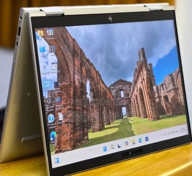 New Laptop HP Elitebook 830 G11 16GB Intel Core Ultra 7 SSD 512GB