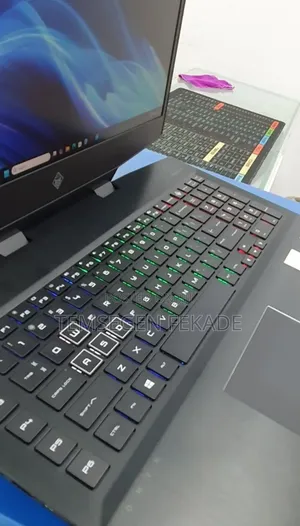 New Laptop HP Omen 17 16GB Intel Core i7 SSD 512GB