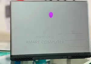 New Laptop Alienware M16 R2 16GB Intel Core Ultra 9 SSD 1T