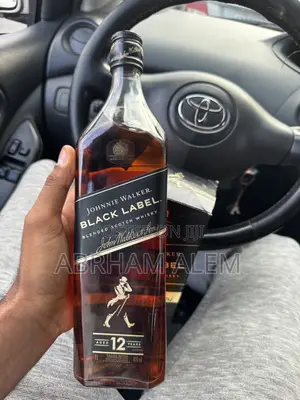 Johnnie Walker Black Label. Duty Free / Original