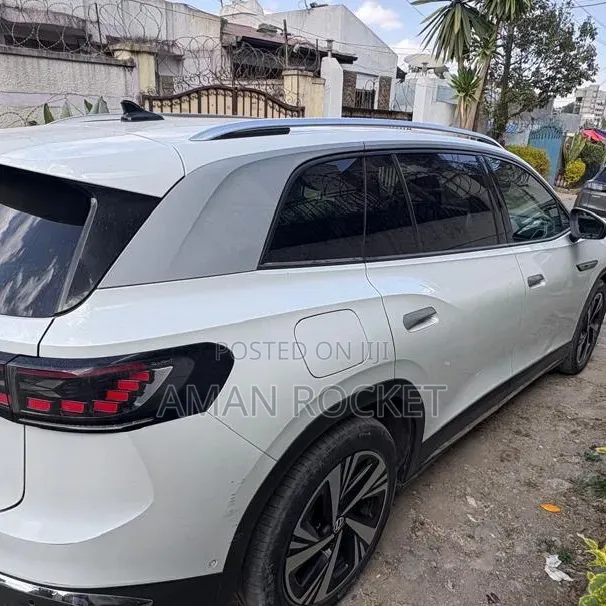 Volkswagen ID.6 2022 White