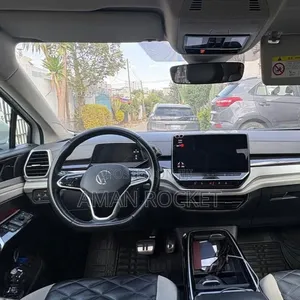 Volkswagen ID.6 2022 White