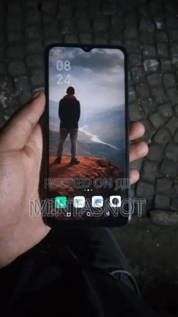 Infinix Hot 30i 128 GB Black