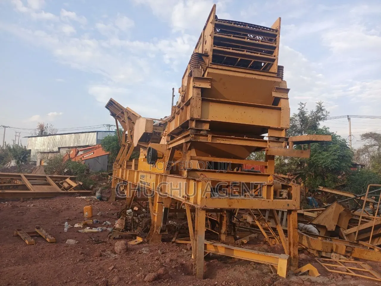 Stone Mobile Crusher Machine ክሬሸር ማሽን ሽያጭ 150 Ton