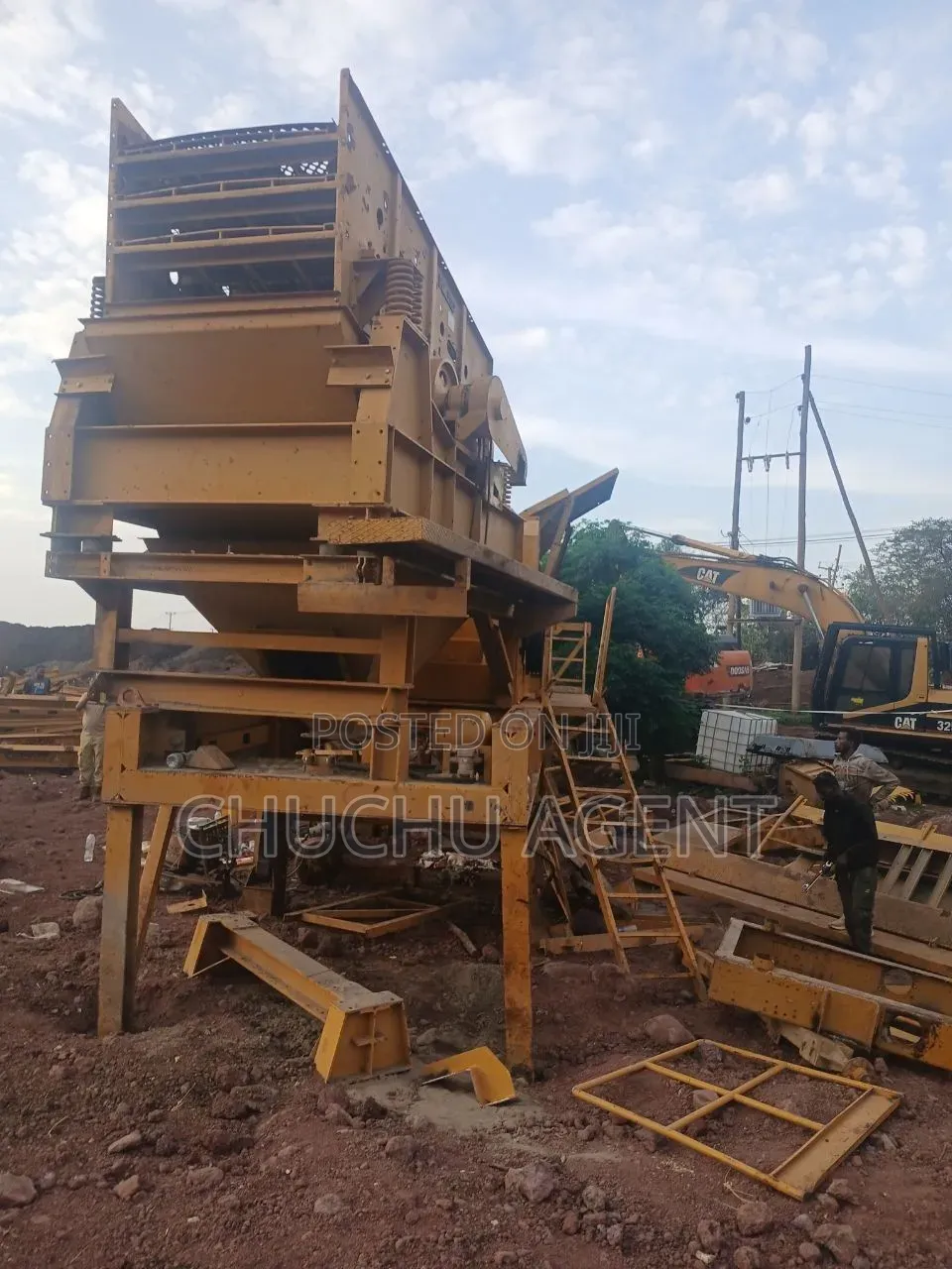 Stone Mobile Crusher Machine ክሬሸር ማሽን ሽያጭ 150 Ton