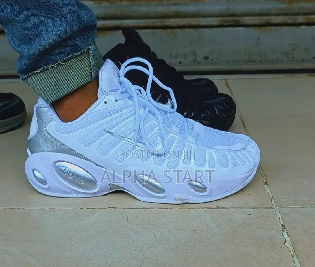 Nike Nocta Snaekers Master Quality Smooth Sneakers Made in Vietnam