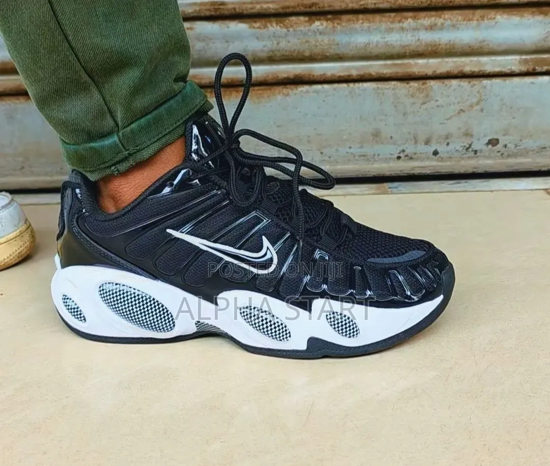 Nike Nocta Snaekers Master Quality Smooth Sneakers Made in Vietnam