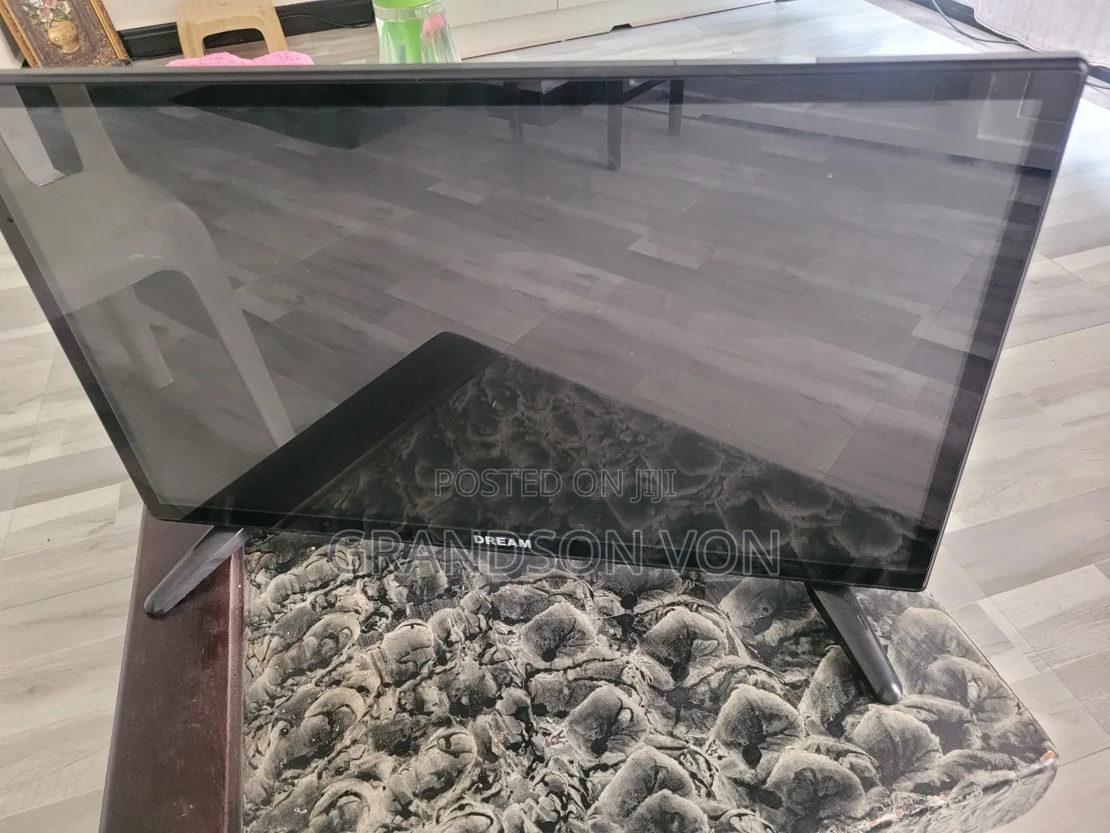 Dream Tv 22 Inch With Full Dish Accessories