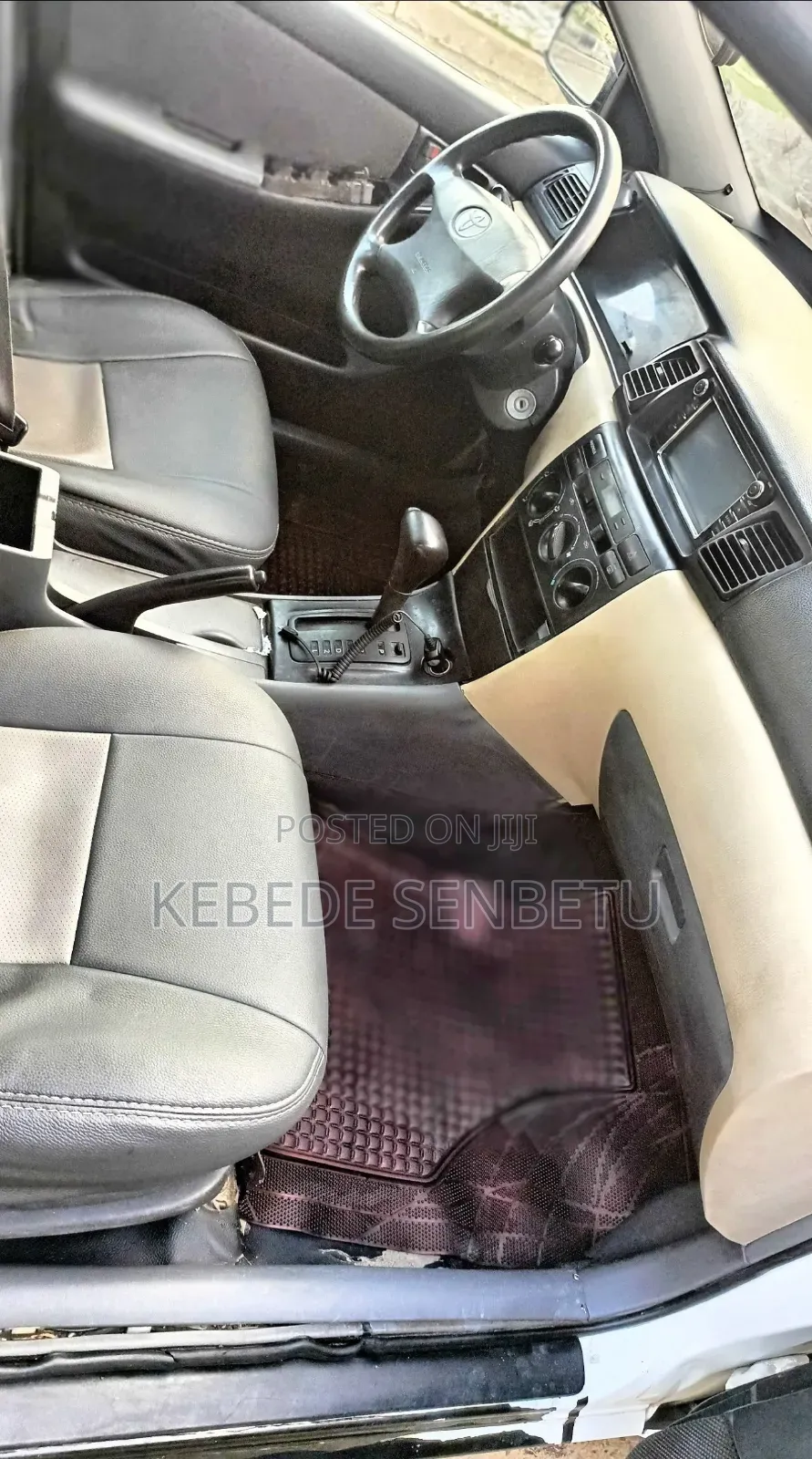 Toyota Corolla 2003 White