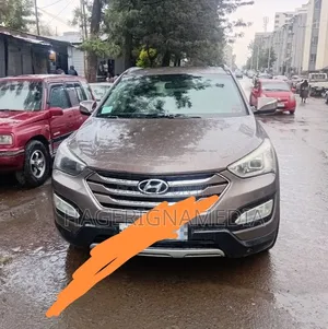 Hyundai Santa Fe 2013 Gray