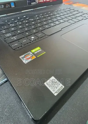 New Laptop Asus 16GB AMD Ryzen 7 SSD 512GB
