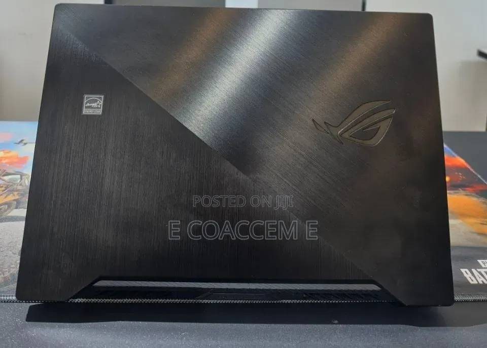 New Laptop Asus 16GB AMD Ryzen 7 SSD 512GB
