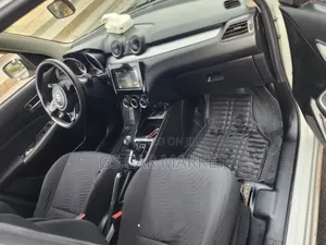 Suzuki Swift 2022 Teal