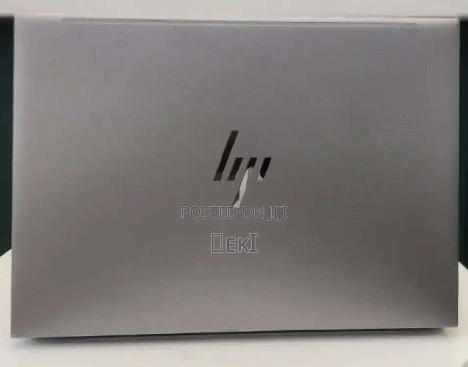 New Laptop HP ZBook Firefly 14 G10 16GB Intel Core i7 SSD 512GB