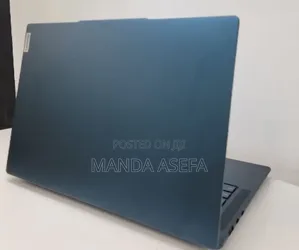 New Laptop Lenovo 16GB AMD Ryzen 7 SSD 512GB