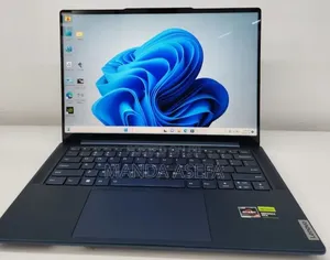 New Laptop Lenovo 16GB AMD Ryzen 7 SSD 512GB