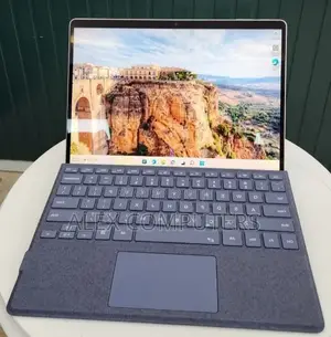 New Laptop Microsoft Surface Pro 9 16GB Intel Core i7 SSD 512GB