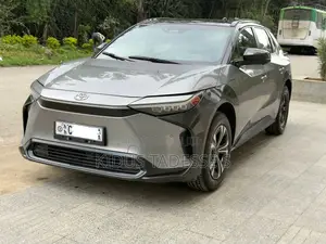 Toyota bZ4X 2023 Gray