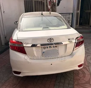 Toyota Yaris 2014 White