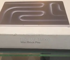 New Laptop Apple MacBook Pro 2025 M5 16GB Apple M5 Pro SSD 512GB