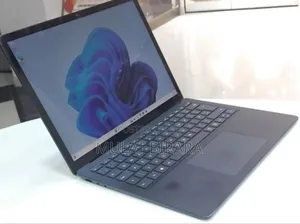 New Laptop Microsoft Surface Laptop 3 8GB Intel Core i5 SSD 256GB