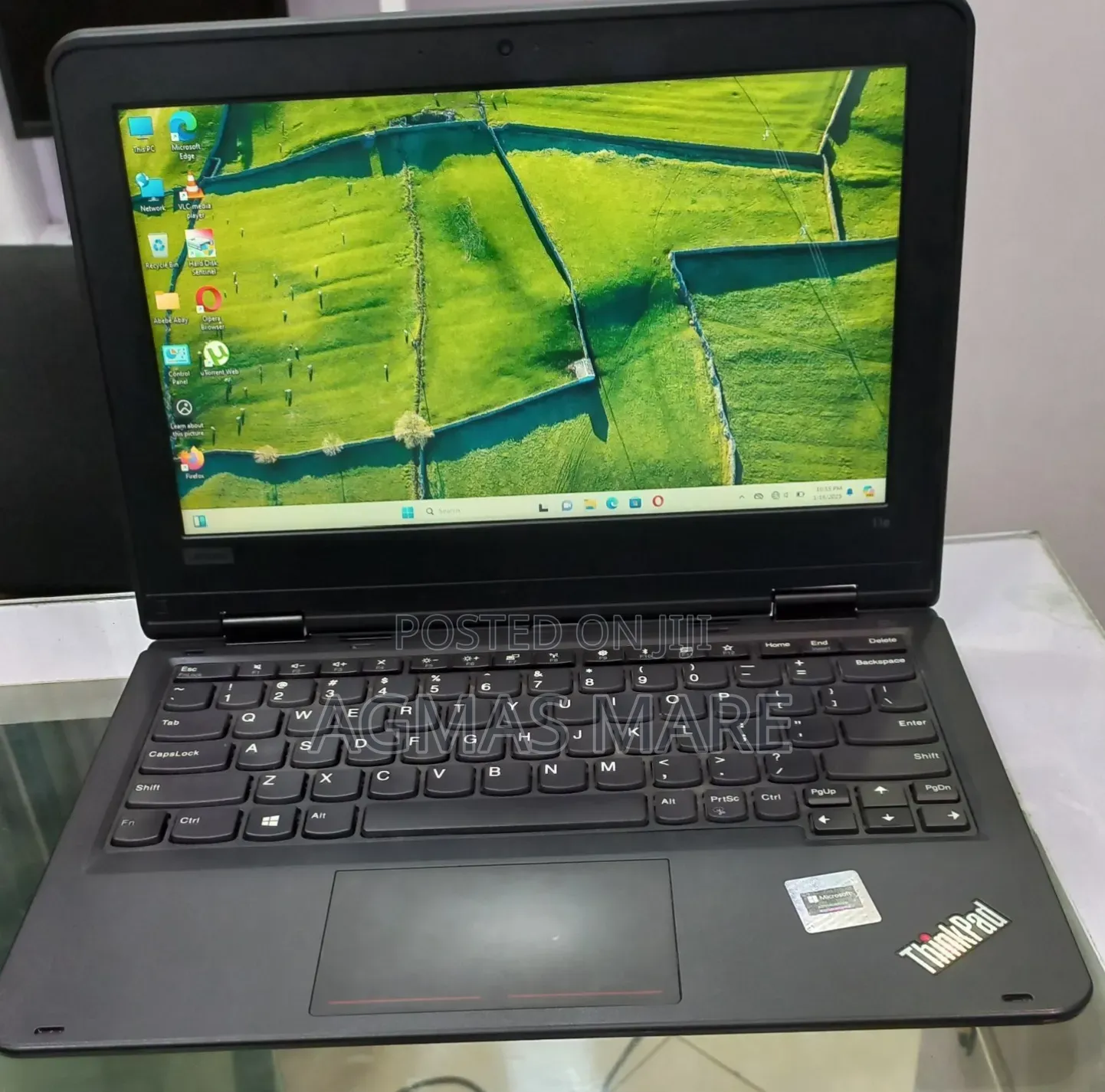 New Laptop Lenovo Yoga 11e 8GB Intel Core 2 Quad SSD 128GB