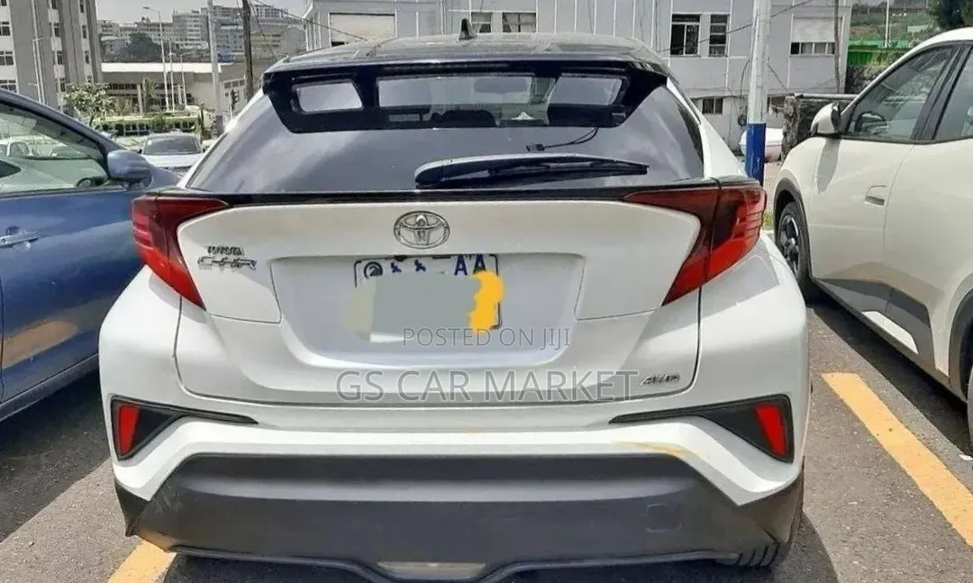 Toyota C-HR Limited FWD 2020 White