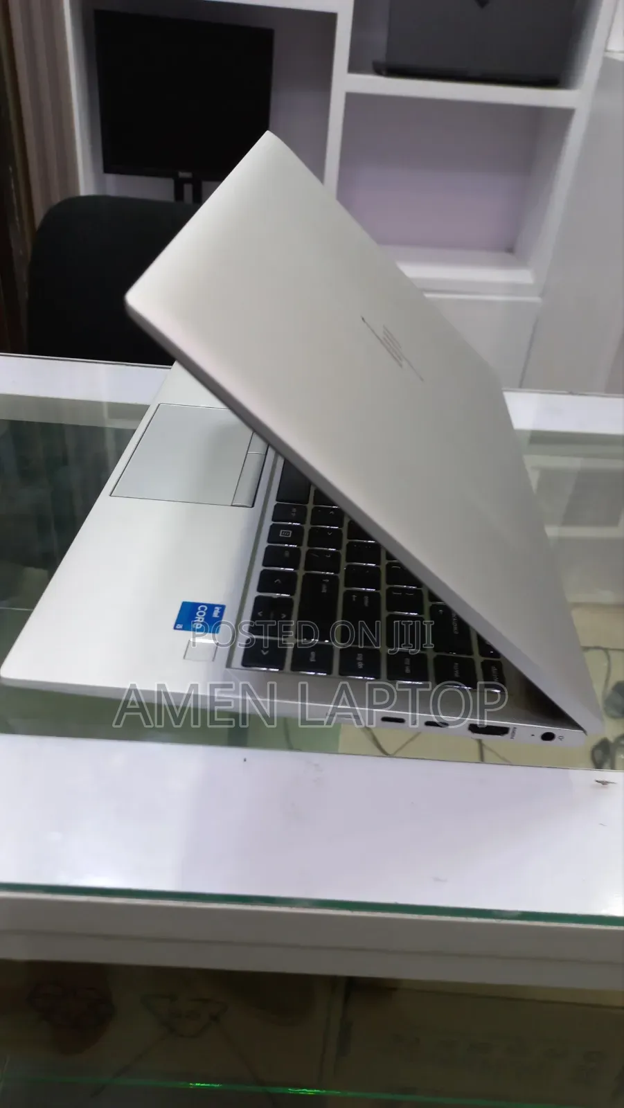 New Laptop HP EliteBook 840 G8 16GB Intel Core i5 SSD 512GB