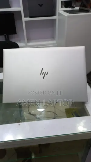 New Laptop HP EliteBook 840 G8 16GB Intel Core i5 SSD 512GB