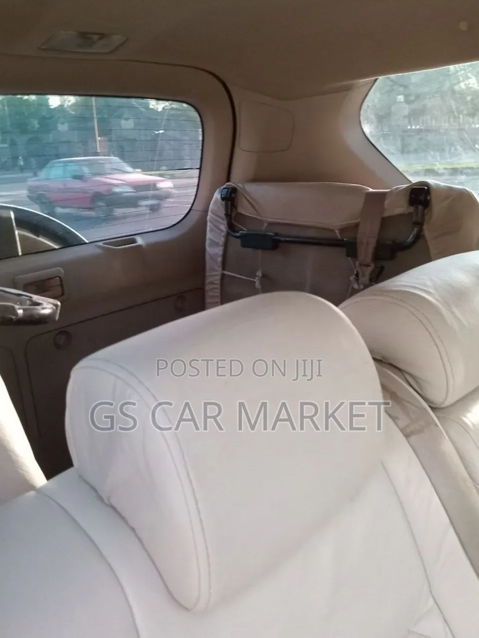 Toyota Land Cruiser Prado 2011 White
