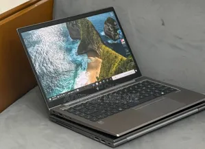 New Laptop HP ZBook Firefly G8 16GB Intel Core i7 SSD 512GB