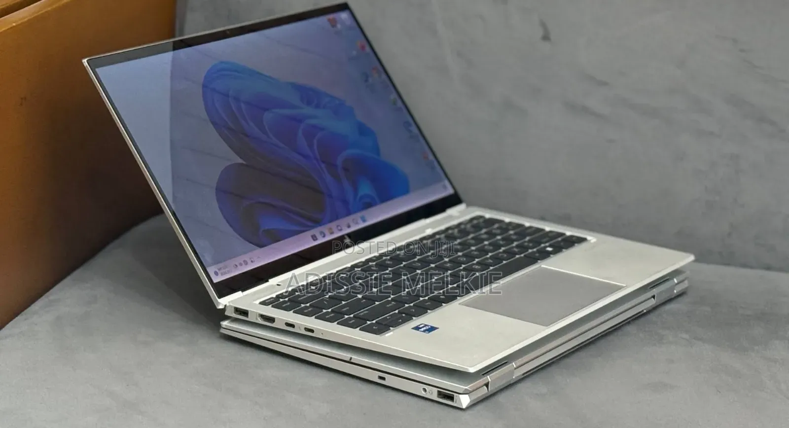 New Laptop HP EliteBook 1040 G8 16GB Intel Core i7 SSD 512GB