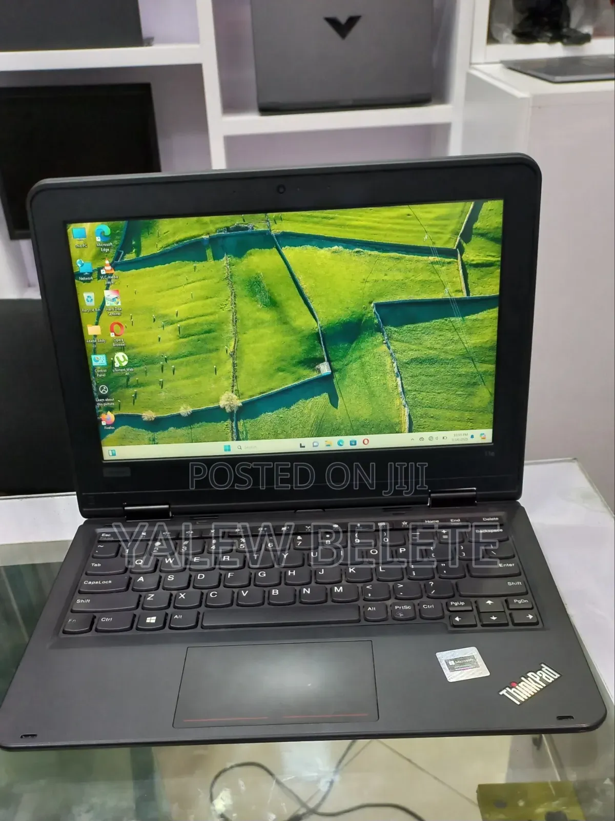 New Laptop Lenovo Yoga 11e 8GB Intel Core 2 Quad SSD 128GB