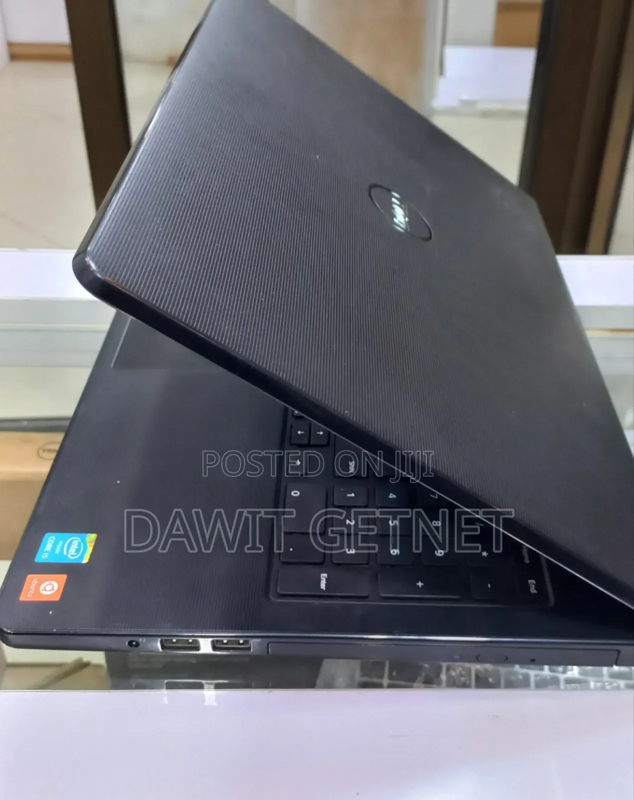 New Laptop Dell Vostro DVCI325 4GB Intel Core i5 HDD 500GB