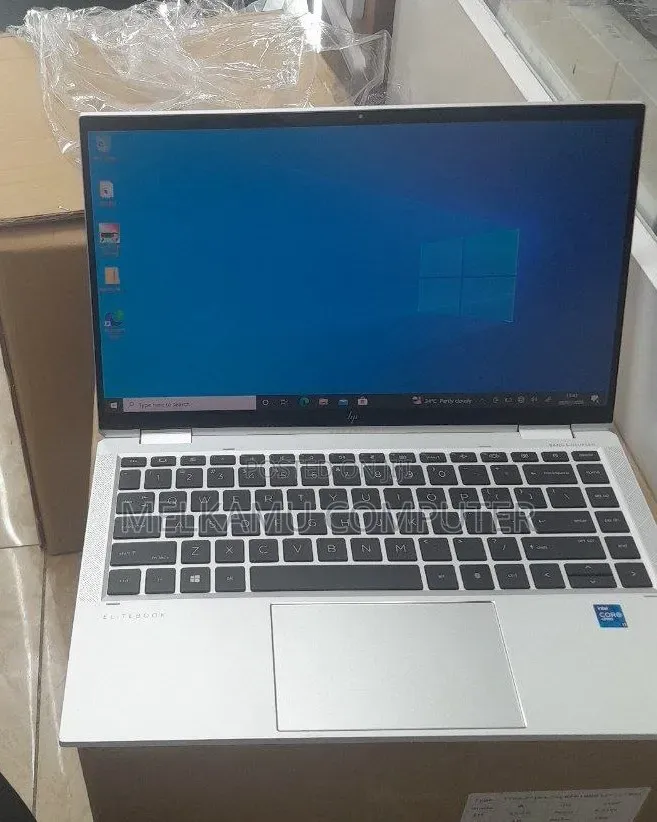 New Laptop HP EliteBook 1040 G8 16GB Intel Core i7 SSD 512GB
