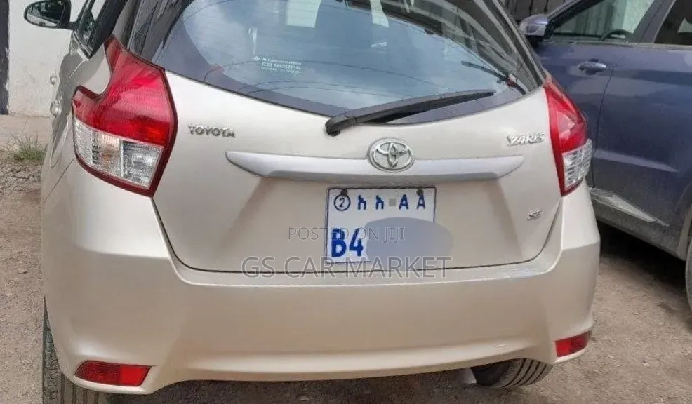 Toyota Yaris 2015 Teal