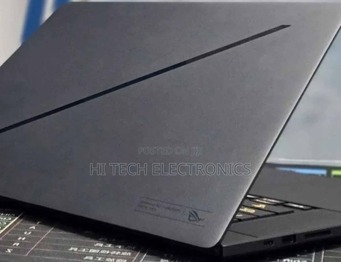 New Laptop Asus ROG Zephyrus G16 16GB Intel Core Ultra 9 eMMC 1T
