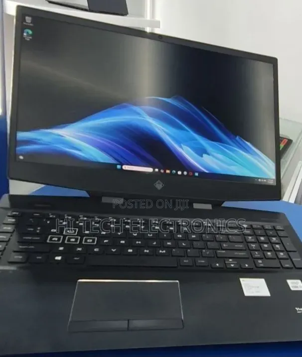 New Laptop HP Omen 17 16GB Intel Core i7 SSD 512GB