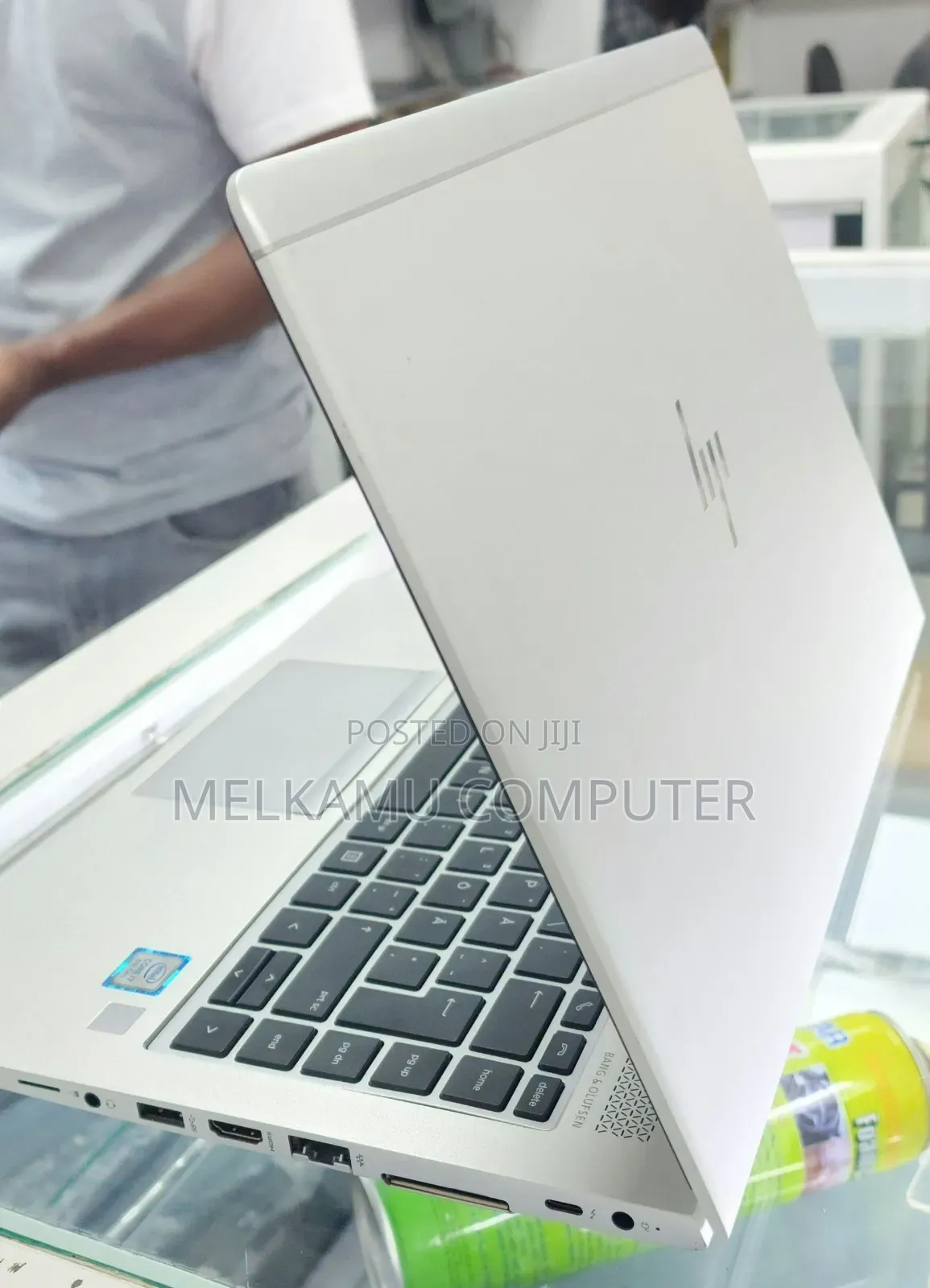 New Laptop HP EliteBook 840 G5 8GB Intel Core i7 SSD 512GB