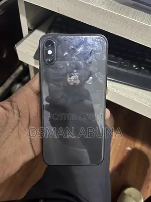 Apple iPhone XS 64 GB Black