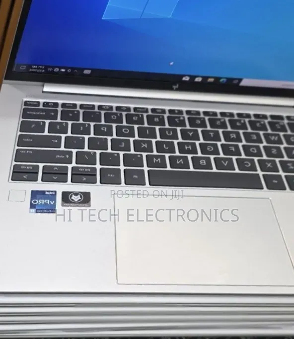 New Laptop HP EliteBook 840 G9 16GB Intel Core i7 SSD 1T