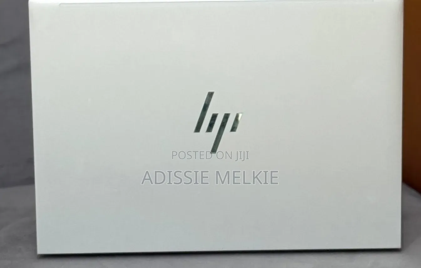 New Laptop HP EliteBook 830 G9 16GB Intel Core i5 SSD 512GB
