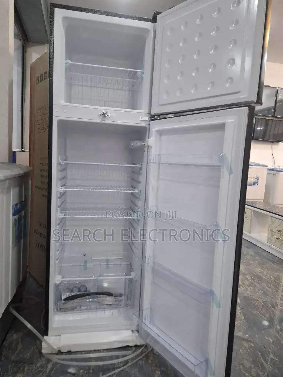 Boss 360l Refrigerator