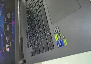 New Laptop Asus ROG Strix G18 16GB Intel Core i9 SSD 1T