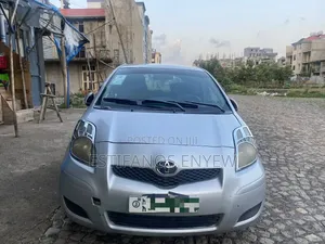 Toyota Yaris 1.0 VVT-i 2008 Silver