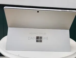 New Laptop Microsoft Surface Pro 9 16GB Intel Core i7 SSD 512GB