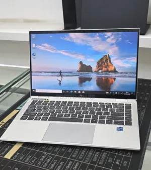 New Laptop HP EliteBook 840 G8 32GB Intel Core i7 SSD 512GB