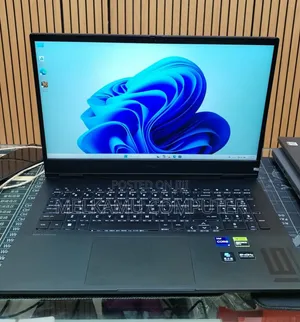 New Laptop HP Omen 16 16GB Intel Core i9 SSD 1T
