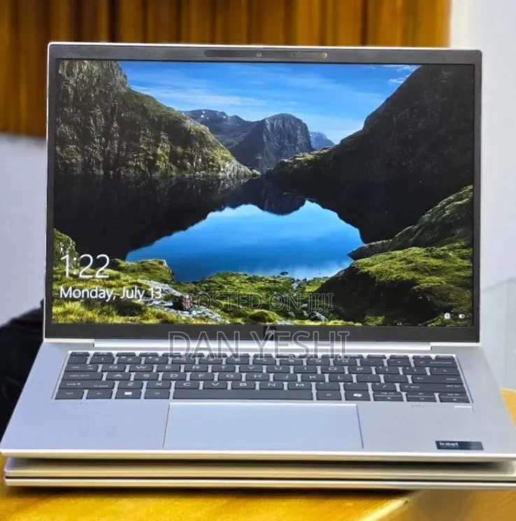 New Laptop HP EliteBook 840 G11 16GB Intel Core Ultra 7 SSD 512GB