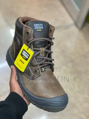 Safety Jogger Medium Cut Steel Toe Working Safety Shoes